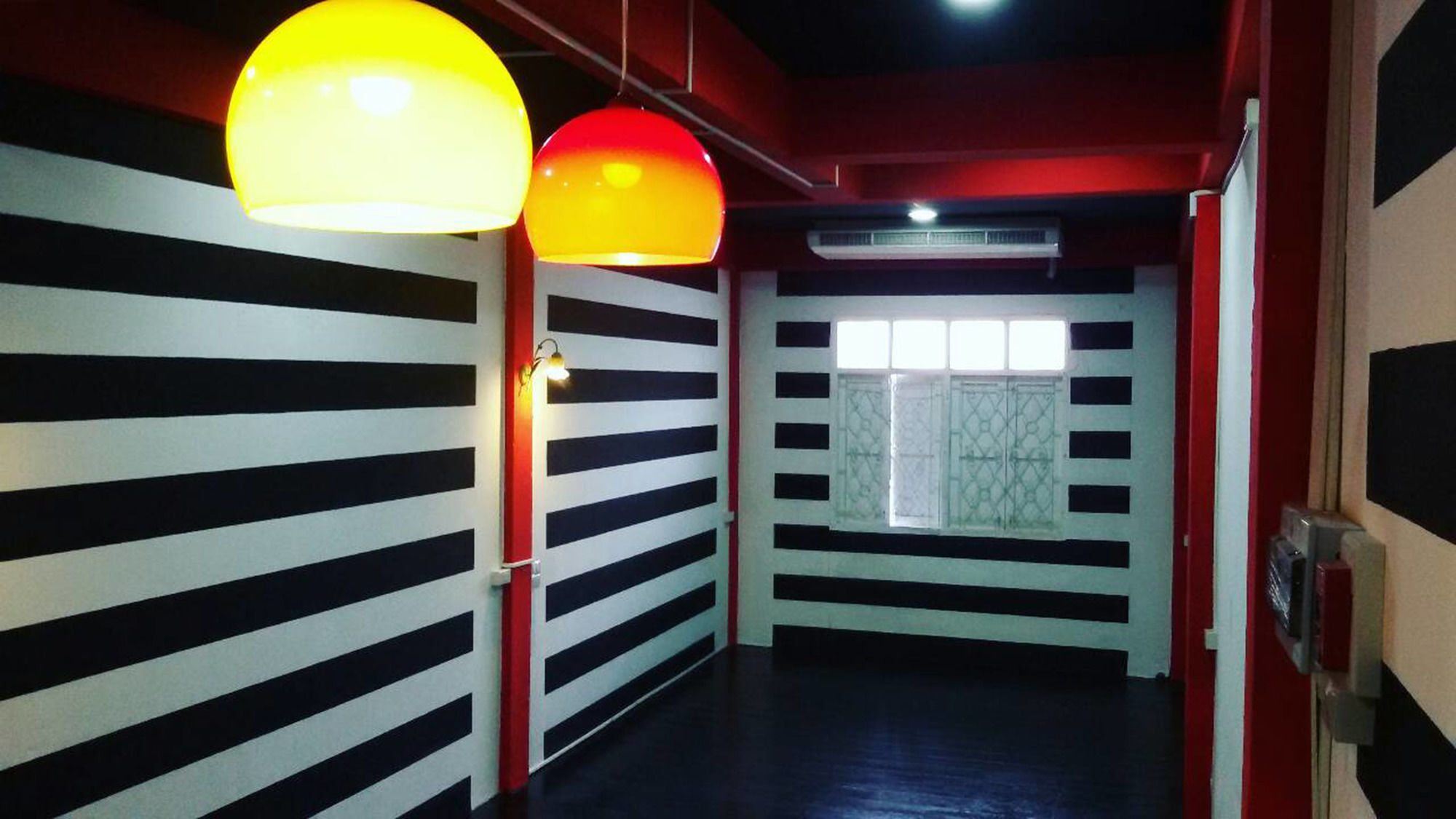 U Hostel Bangkok Buitenkant foto